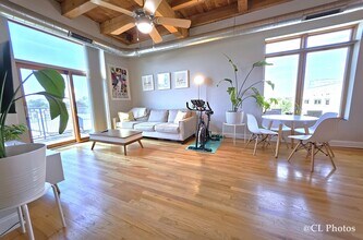 500 N Damen Ave in Chicago, IL - Building Photo - Building Photo