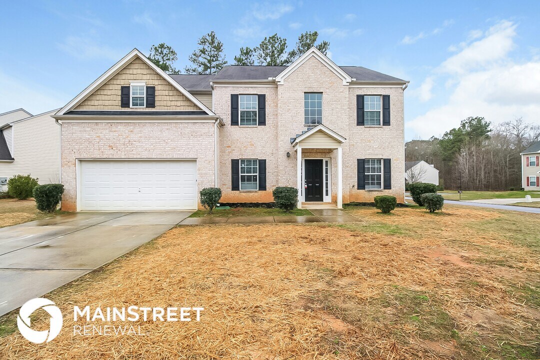 6311 Grey Fox Way in Riverdale, GA - Building Photo