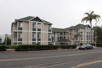 Vantaggio Broadway in San Diego, CA - Foto de edificio - Building Photo