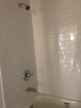 39503 LA-74 in Gonzales, LA - Building Photo - Building Photo