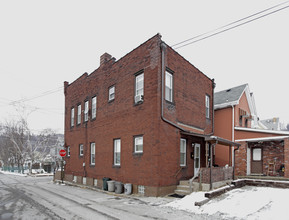 310 29th St in McKeesport, PA - Foto de edificio - Building Photo