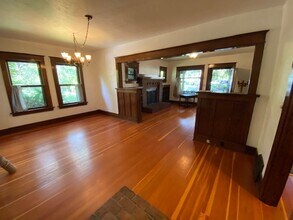 1404 NW 1st St in Bend, OR - Building Photo - Building Photo