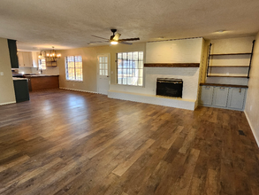 1400 Brookhaven Dr in Edmond, OK - Building Photo - Building Photo
