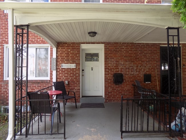 2329 Ashburton St in Baltimore, MD - Building Photo - Building Photo