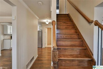 2811 Kingsview Ave in Easton, PA - Building Photo - Building Photo