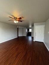 Rollins Martin Apartments in Austin, TX - Building Photo - Building Photo