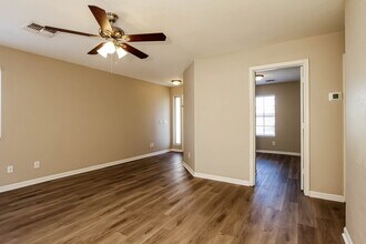 833 E Geona St in San Tan Valley, AZ - Building Photo - Building Photo