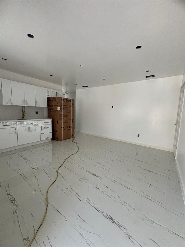 4380 SW 1st St in Coral Gables, FL - Building Photo - Building Photo