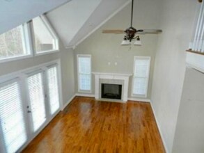 6760 Standifer Gap Rd in Chattanooga, TN - Foto de edificio - Building Photo