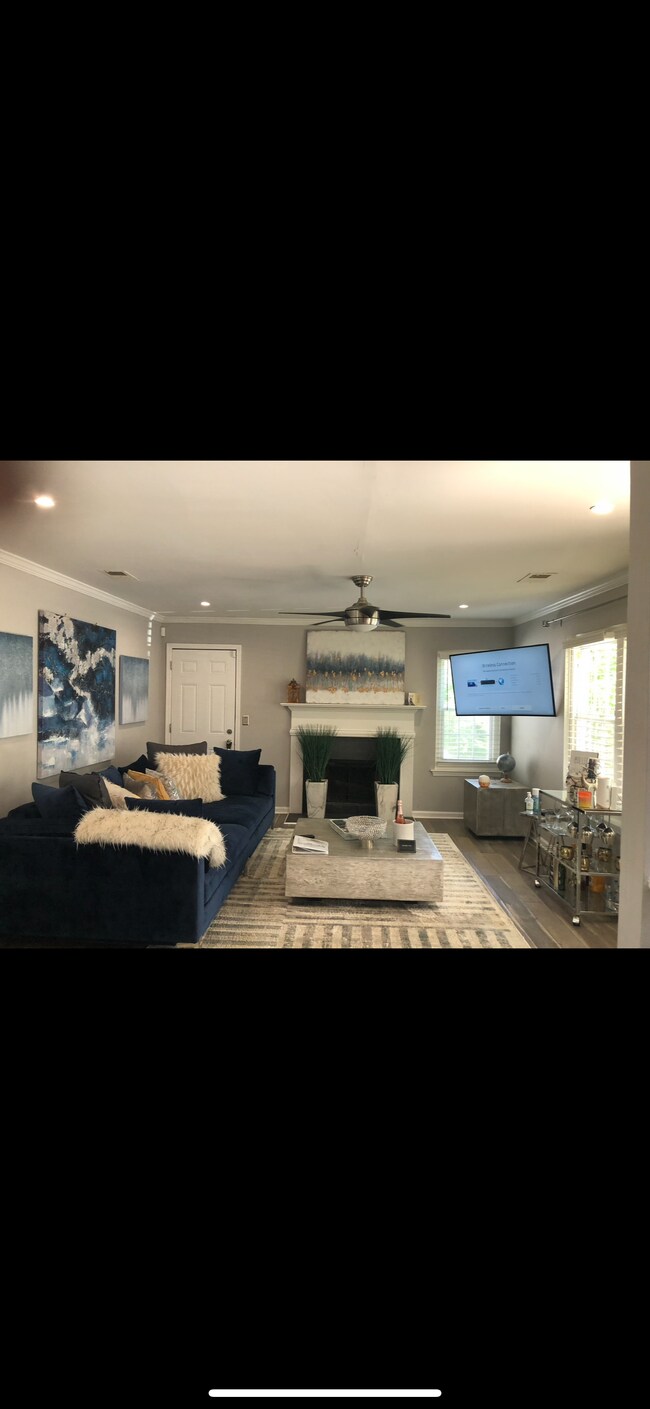 2243 Butner Rd in Atlanta, GA - Building Photo - Building Photo