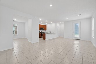 5607 Grizzly Bear Wy in Katy, TX - Foto de edificio - Building Photo