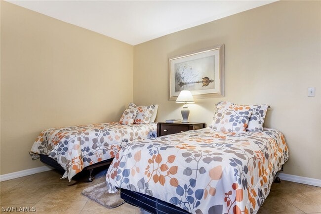 property at 1075 Foxfire Ln
