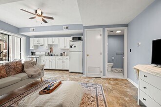 141 Emerson St in Boston, MA - Building Photo - Building Photo