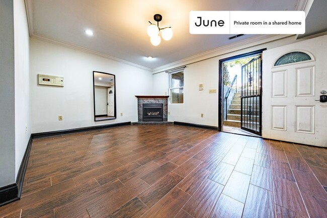 property at 17 V St NW