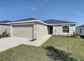 4466 Hummingbird Ln in Haines City, FL - Building Photo