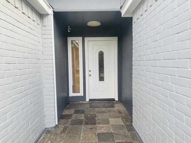 13323 Carvel Ln in Houston, TX - Building Photo - Building Photo