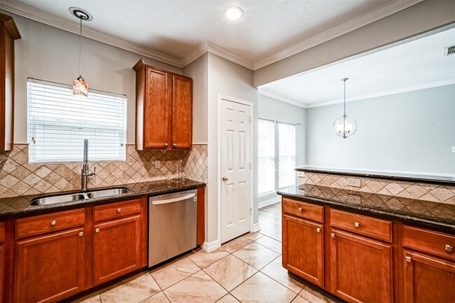 property at 1523 Crescent Shores Ln