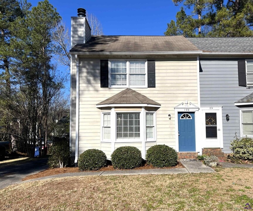 108 Windermere Cir in Macon, GA - Building Photo