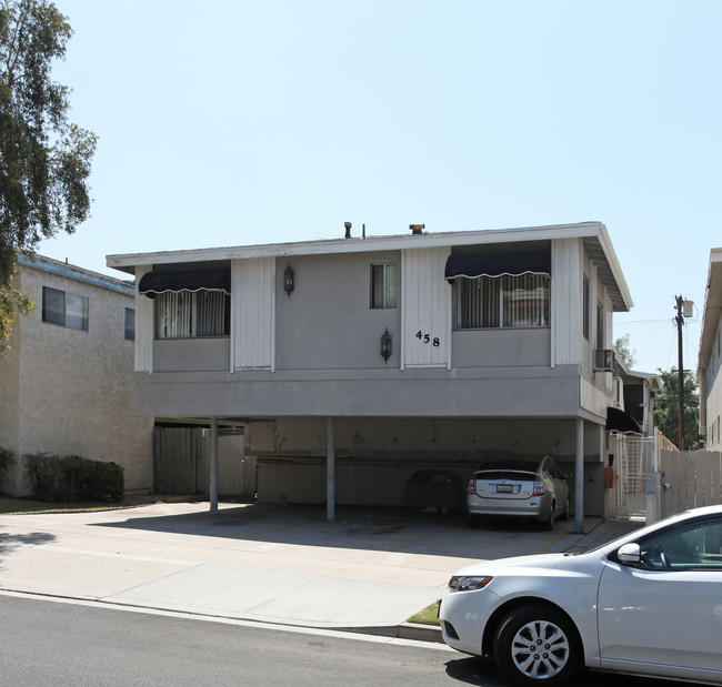 458 E Providencia Ave in Burbank, CA - Building Photo - Building Photo