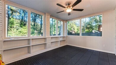 2676 Cottonwood Dr in Marietta, GA - Building Photo - Building Photo