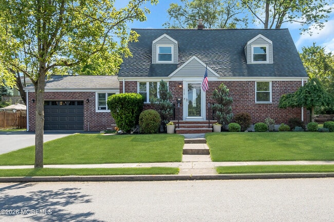 property at 519 Ryeside Ave