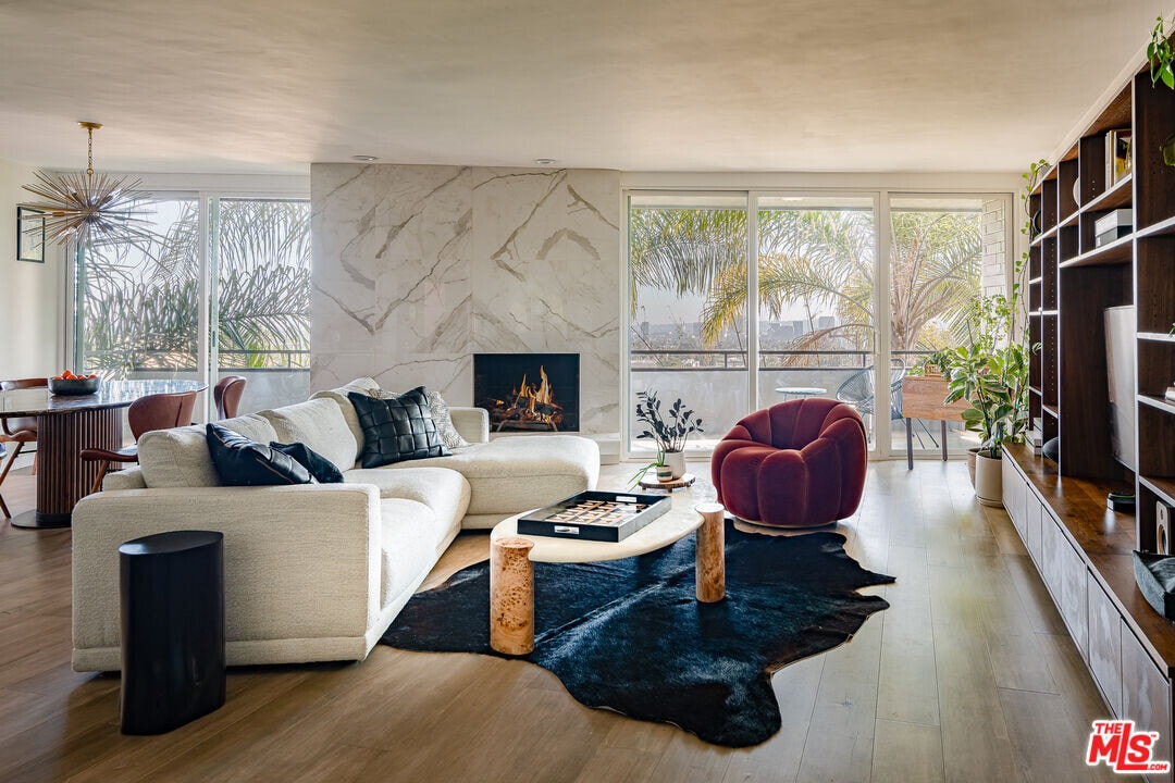 8401 Fountain Ave in West Hollywood, CA - Building Photo