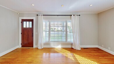 1919 Nassau Blvd in Charlotte, NC - Building Photo - Building Photo