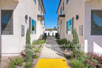 630 N Juniper St in Escondido, CA - Building Photo - Building Photo
