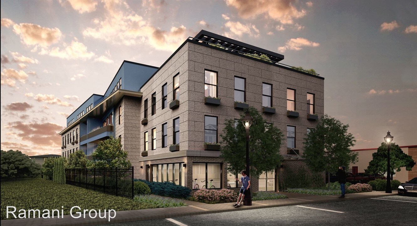 22 Center St in Metuchen, NJ - Building Photo