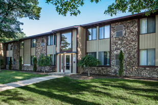 Woodlake Village Apartments