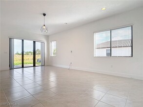 5773 Cassidy Ln in Ave Maria, FL - Foto de edificio - Building Photo