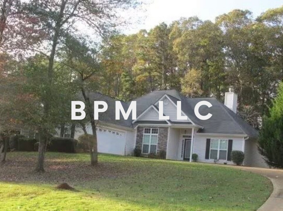103 Wexford Dr in Lagrange, GA - Building Photo
