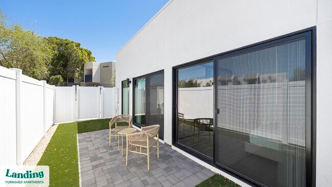 2121 W Butler Dr in Phoenix, AZ - Building Photo - Building Photo