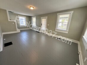 910 Chelsea Ave in Dayton, OH - Building Photo - Building Photo