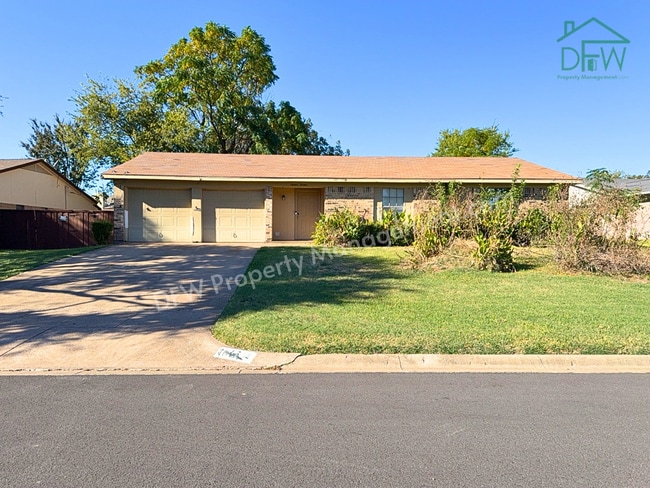 property at 1613 Edgehill Rd