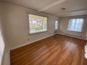 134 18th St in Pacific Grove, CA - Building Photo - Building Photo