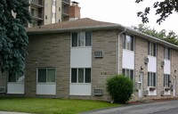 Ferris Park Apartments in Lansing, MI - Building Photo - Building Photo