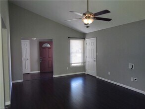 1921 Shepherds Gate in Chesapeake, VA - Building Photo - Building Photo