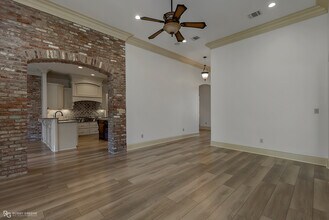 322 Paris Pl in Bossier City, LA - Building Photo - Building Photo