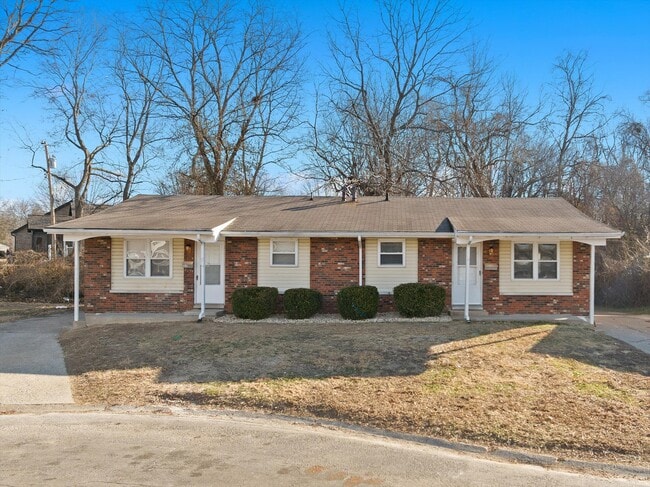 property at 11 Manor Dr