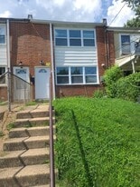 446 Burbank Ct in Halethorpe, MD - Building Photo