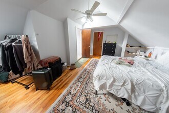 1304 N Campbell Ave in Chicago, IL - Building Photo - Building Photo
