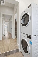 71 Glendale Ave N in Hamilton, ON - Building Photo - Building Photo