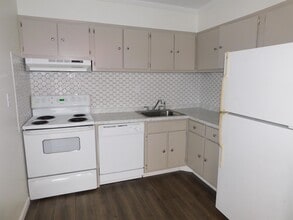 1028 Adams Ave in Salisbury, MD - Building Photo - Building Photo