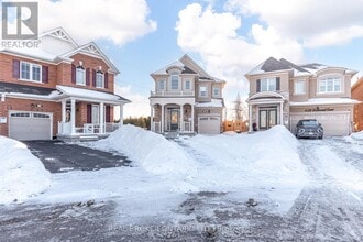 1004 Dashwood Ct in Pickering, ON - Building Photo - Building Photo