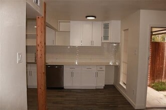 312 Hickerson St in Cedar Hill, TX - Building Photo - Building Photo