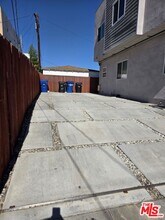 2765 1/2 W 12th St in Los Angeles, CA - Building Photo - Building Photo