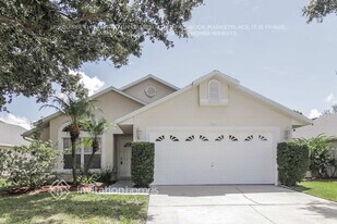 3813 Becontree Pl in Oviedo, FL - Building Photo