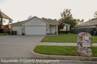 11706 S Gum Ave photo'