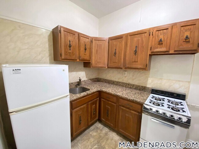 17-19-19 Washington St S in Malden, MA - Building Photo - Building Photo